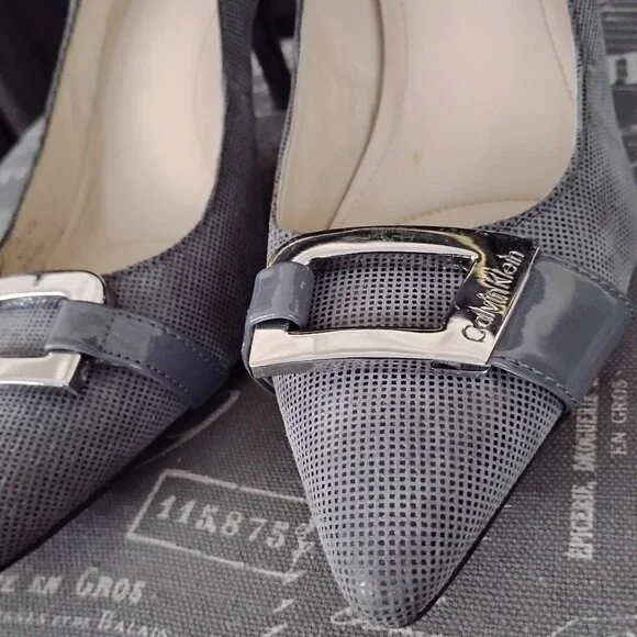 Women's Calvin Klein Shoes - Picture 3 of 5